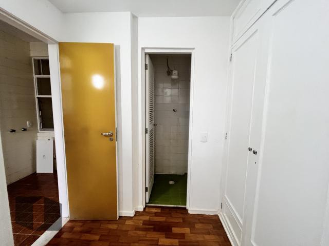 Apartamento para alugar com 3 quartos, 170m² - Foto 26