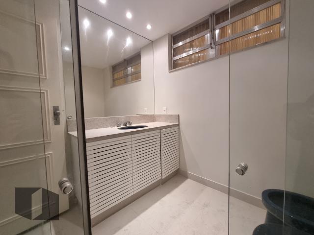 Apartamento à venda com 4 quartos, 268m² - Foto 20