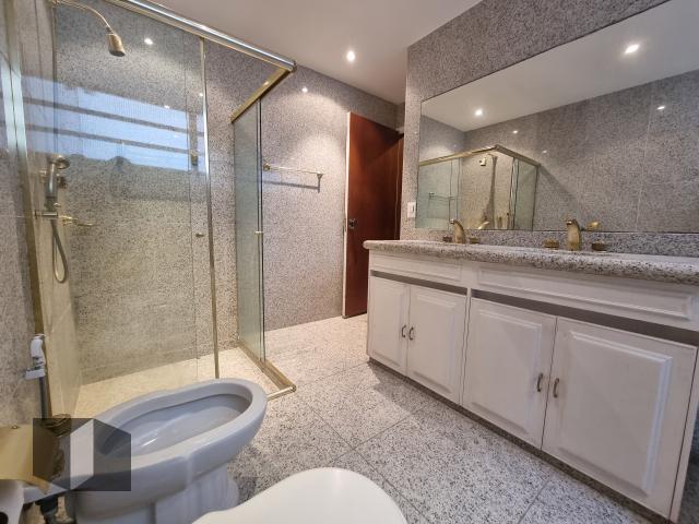 Apartamento à venda com 4 quartos, 268m² - Foto 29