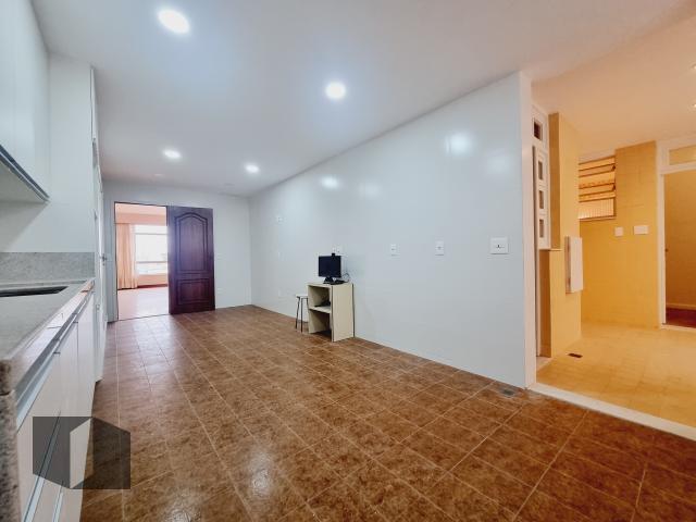 Apartamento à venda com 4 quartos, 268m² - Foto 32