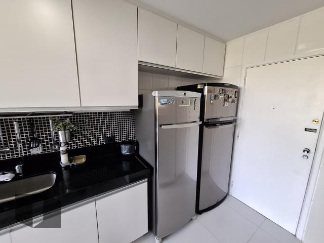 Apartamento para alugar com 3 quartos, 144m² - Foto 26