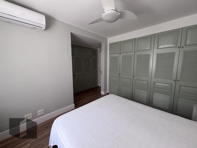 Apartamento à venda com 4 quartos, 250m² - Foto 14