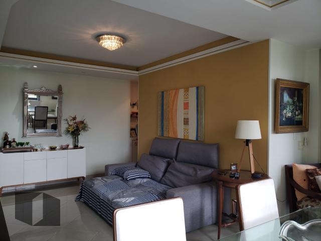 Apartamento à venda com 3 quartos, 119m² - Foto 2