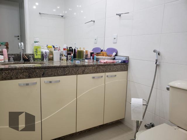 Apartamento à venda com 3 quartos, 119m² - Foto 16