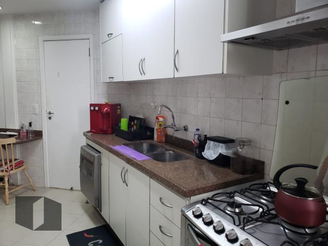 Apartamento à venda com 3 quartos, 119m² - Foto 21