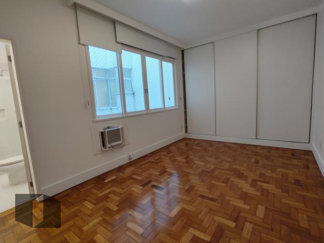 Apartamento à venda com 3 quartos, 155m² - Foto 12