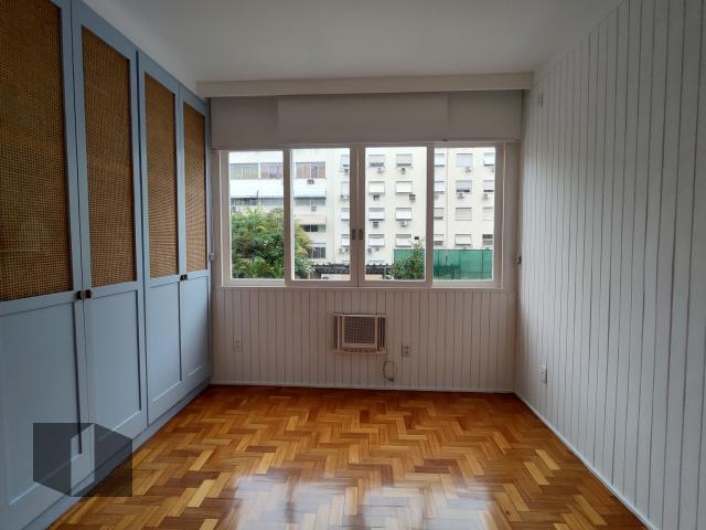 Apartamento à venda com 3 quartos, 155m² - Foto 17