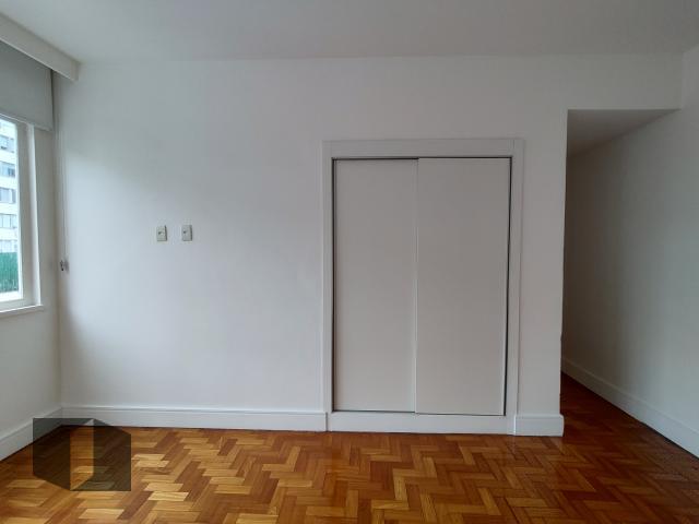 Apartamento à venda com 3 quartos, 155m² - Foto 23