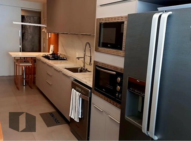 Apartamento à venda com 3 quartos, 147m² - Foto 32