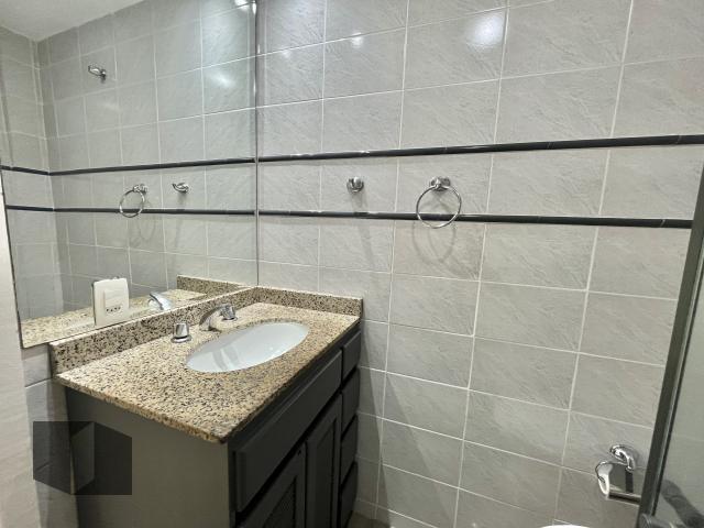 Apartamento para alugar com 2 quartos, 85m² - Foto 10