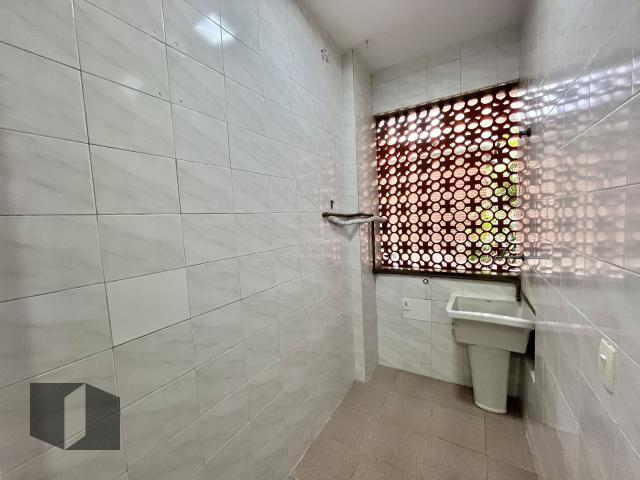 Apartamento para alugar com 2 quartos, 85m² - Foto 15