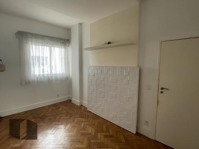 Apartamento à venda com 2 quartos, 70m² - Foto 10