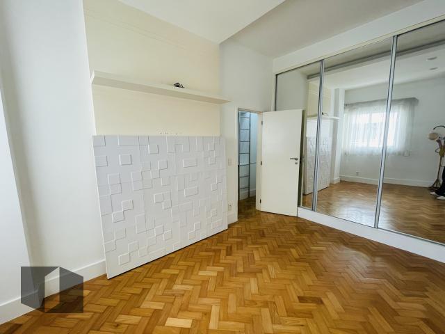 Apartamento à venda com 2 quartos, 70m² - Foto 11