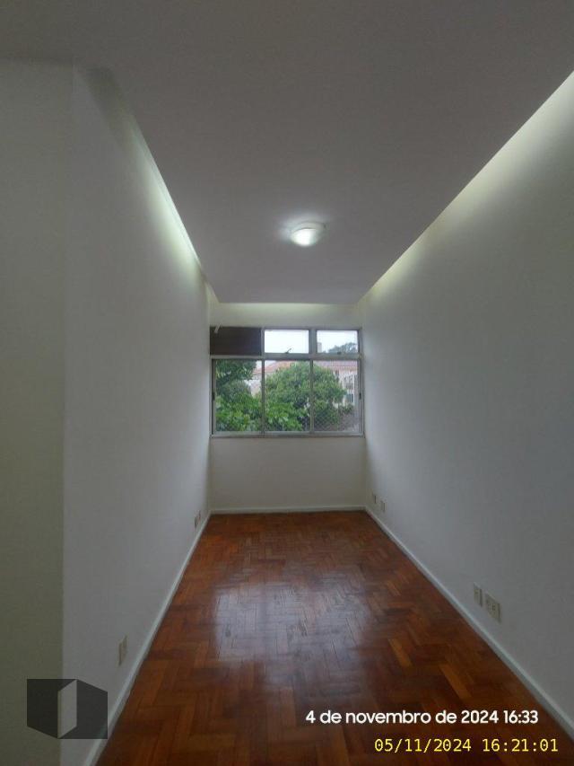 Apartamento para alugar com 3 quartos, 77m² - Foto 1