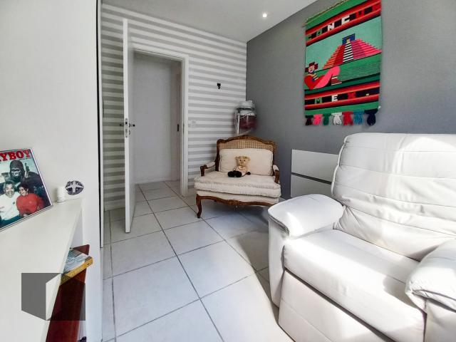 Apartamento à venda com 3 quartos, 106m² - Foto 14