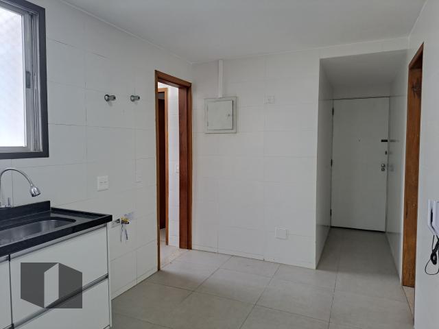 Apartamento para alugar com 4 quartos, 138m² - Foto 25