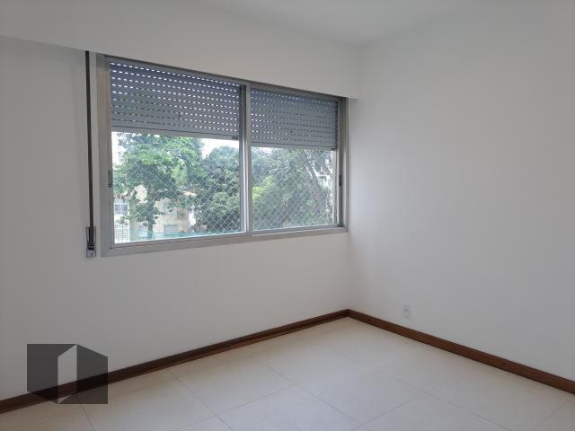 Apartamento para alugar com 4 quartos, 138m² - Foto 18