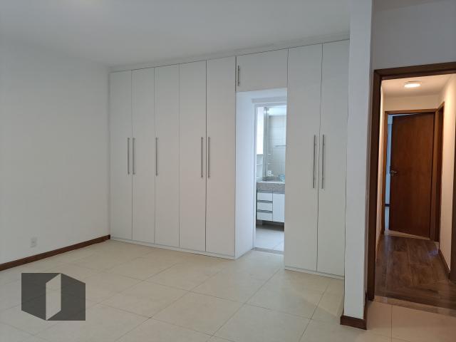 Apartamento para alugar com 4 quartos, 138m² - Foto 15