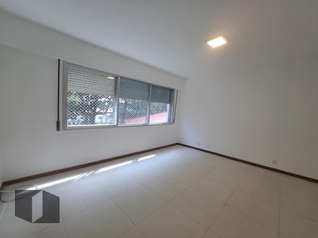 Apartamento para alugar com 4 quartos, 138m² - Foto 13