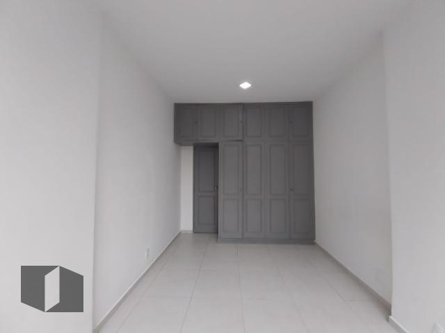 Apartamento para alugar com 1 quarto, 46m² - Foto 4