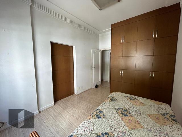 Apartamento à venda com 4 quartos, 140m² - Foto 7