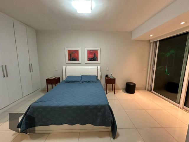 Cobertura para alugar com 4 quartos, 355m² - Foto 12