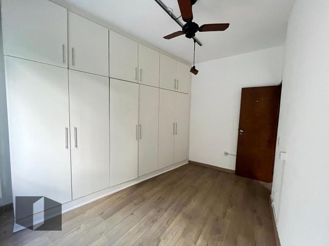 Apartamento à venda com 3 quartos, 130m² - Foto 7