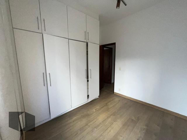 Apartamento à venda com 3 quartos, 130m² - Foto 6