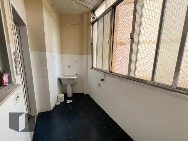 Apartamento à venda com 3 quartos, 130m² - Foto 15