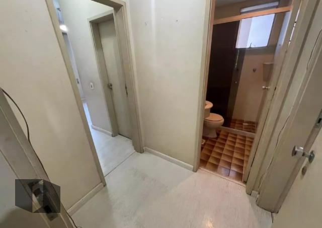 Apartamento à venda com 2 quartos, 72m² - Foto 9