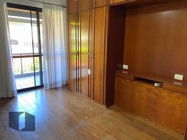 Apartamento à venda com 3 quartos, 126m² - Foto 18