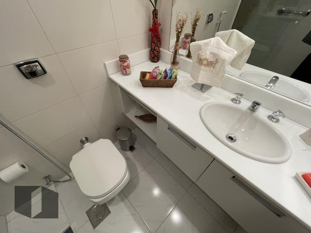 Apartamento à venda com 2 quartos, 85m² - Foto 7