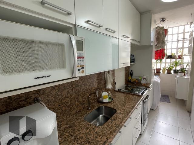 Apartamento à venda com 2 quartos, 85m² - Foto 13