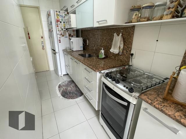 Apartamento à venda com 2 quartos, 85m² - Foto 14