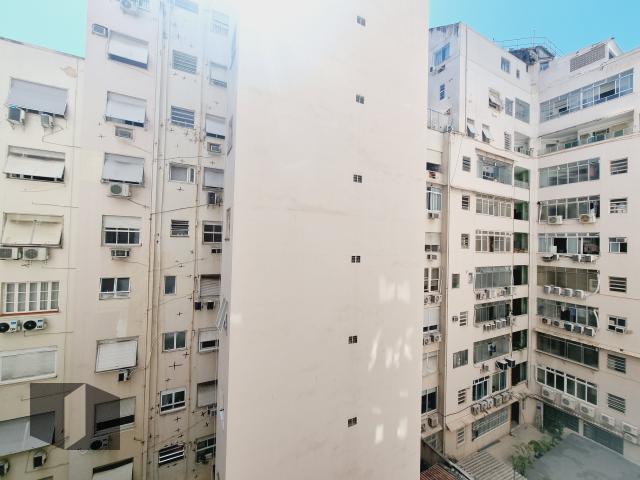 Apartamento à venda com 4 quartos, 210m² - Foto 20