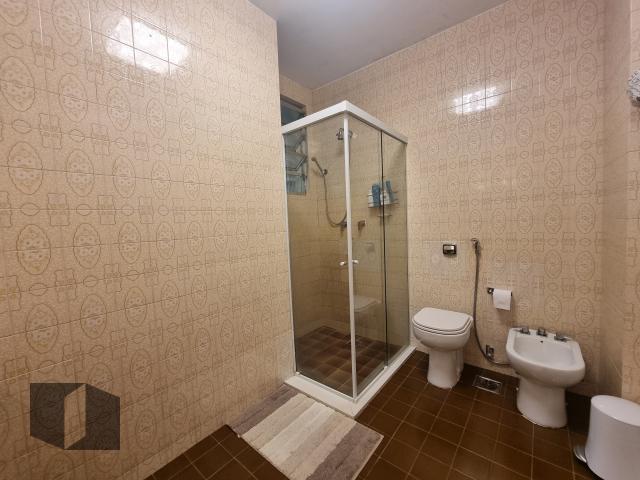 Apartamento à venda com 4 quartos, 210m² - Foto 22