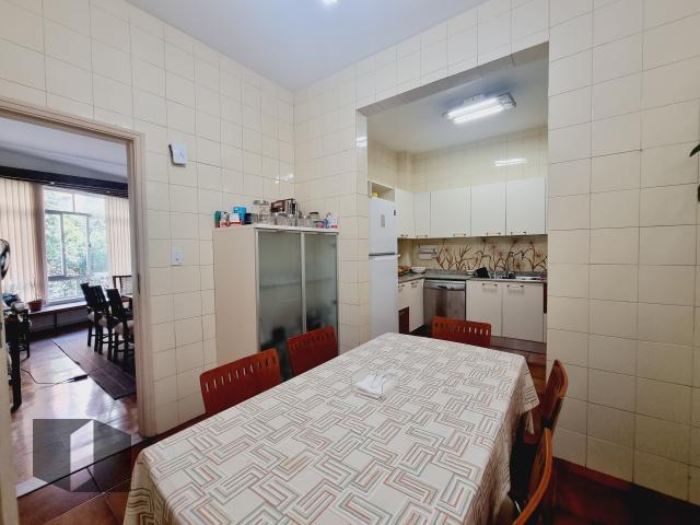 Apartamento à venda com 4 quartos, 210m² - Foto 33