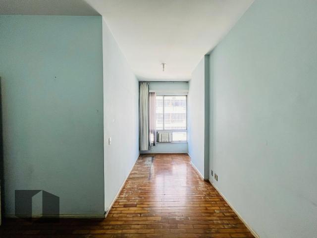 Apartamento à venda com 3 quartos, 130m² - Foto 11