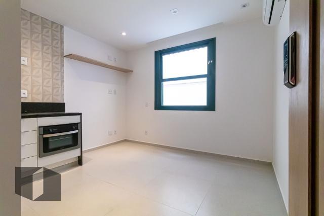 Apartamento à venda com 1 quarto, 33m² - Foto 2