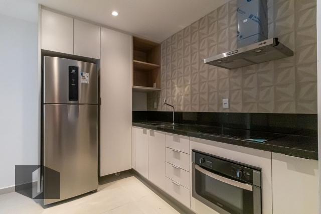 Apartamento à venda com 2 quartos, 68m² - Foto 9