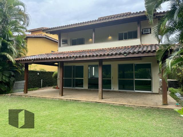 Casa para alugar com 4 quartos, 434m² - Foto 4