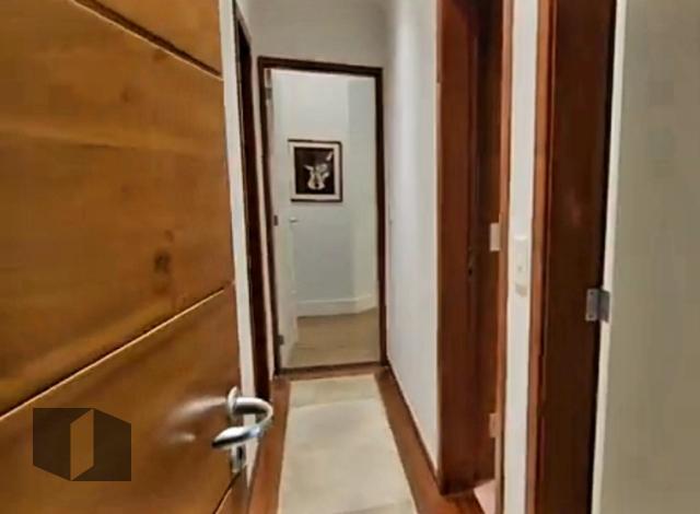 Apartamento à venda com 3 quartos, 167m² - Foto 6