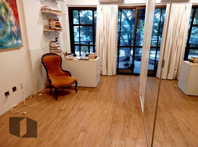 Apartamento à venda com 3 quartos, 167m² - Foto 7