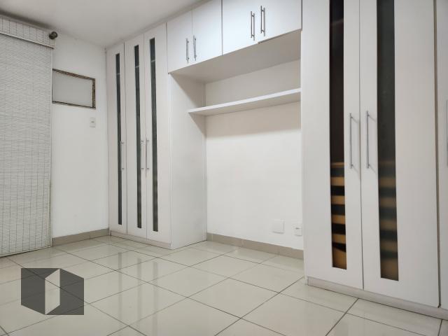 Apartamento à venda com 3 quartos, 81m² - Foto 8