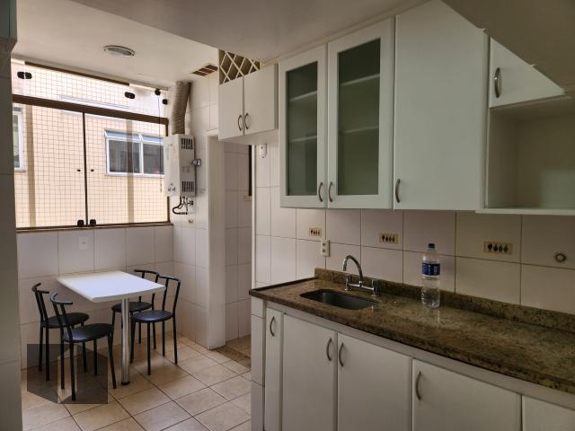 Apartamento à venda com 3 quartos, 81m² - Foto 18