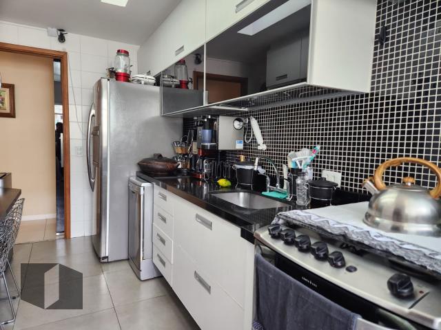 Apartamento à venda com 3 quartos, 89m² - Foto 22