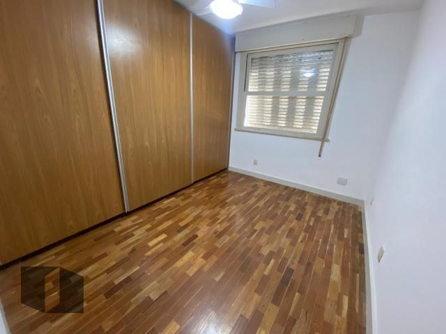 Apartamento à venda com 4 quartos, 155m² - Foto 12