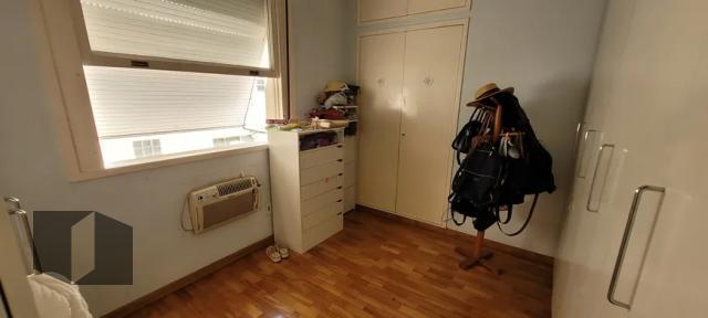 Apartamento à venda com 3 quartos, 156m² - Foto 6