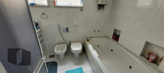 Apartamento à venda com 3 quartos, 156m² - Foto 10