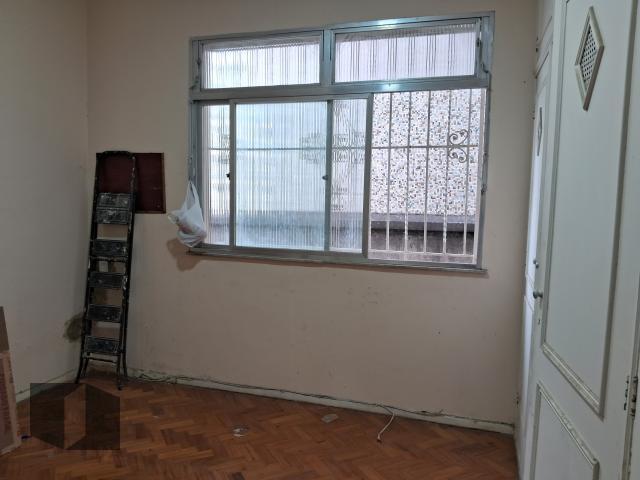 Apartamento à venda com 4 quartos, 119m² - Foto 17